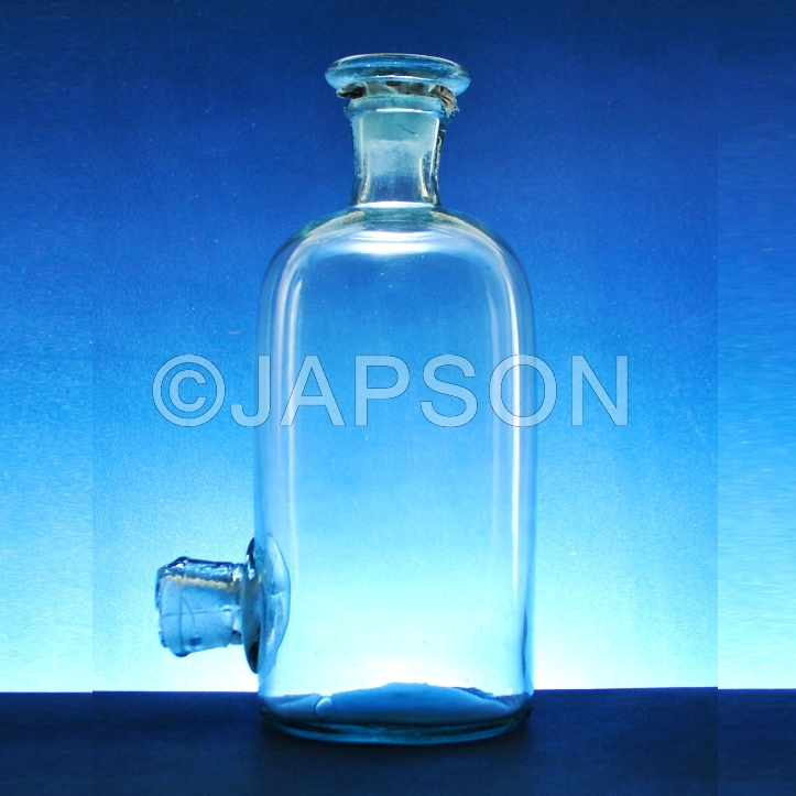 Aspirator Bottle (Clear Glass) Aspirator Bottle (Clear Glass)